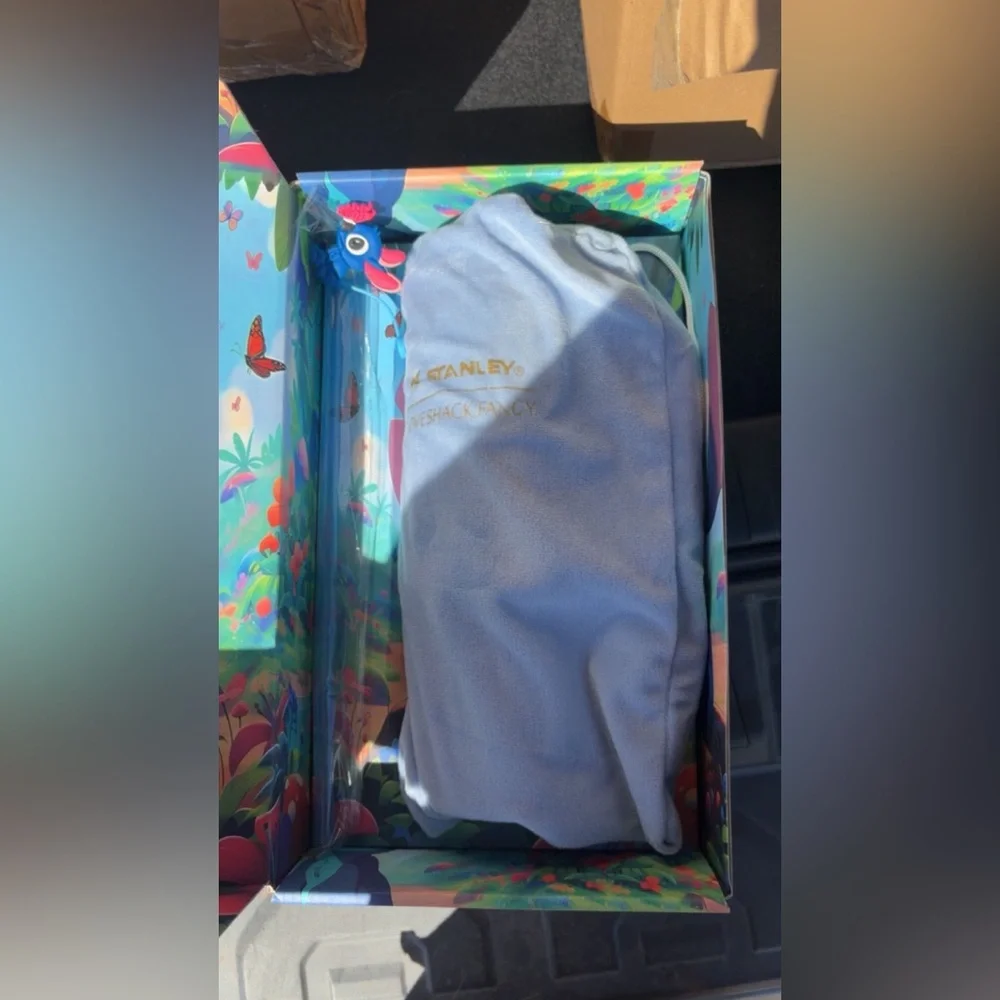 NIB: Stitch Stanley: With Handel, Matching Straw & Matching Stitch Straw Cover - Picture 2 of 3